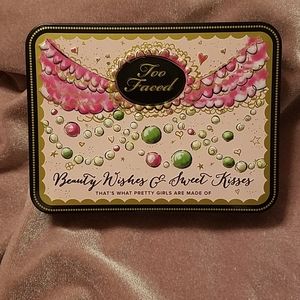 Too Faced Beauty Wishes & Sweet Kisses